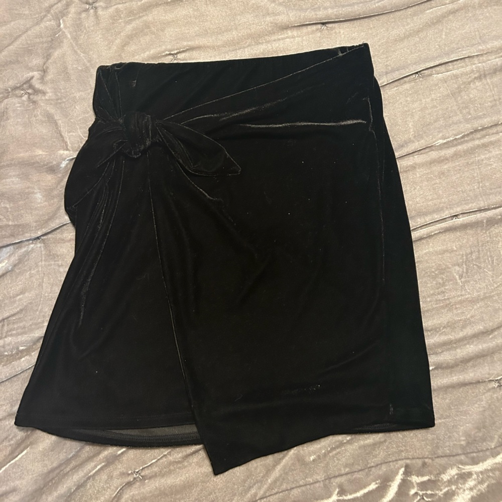 Black Velvet Tie Mini Skirt
